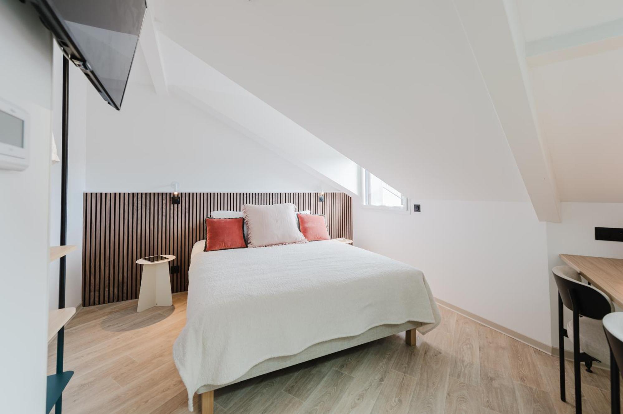 Aparthotel Neostelia *
