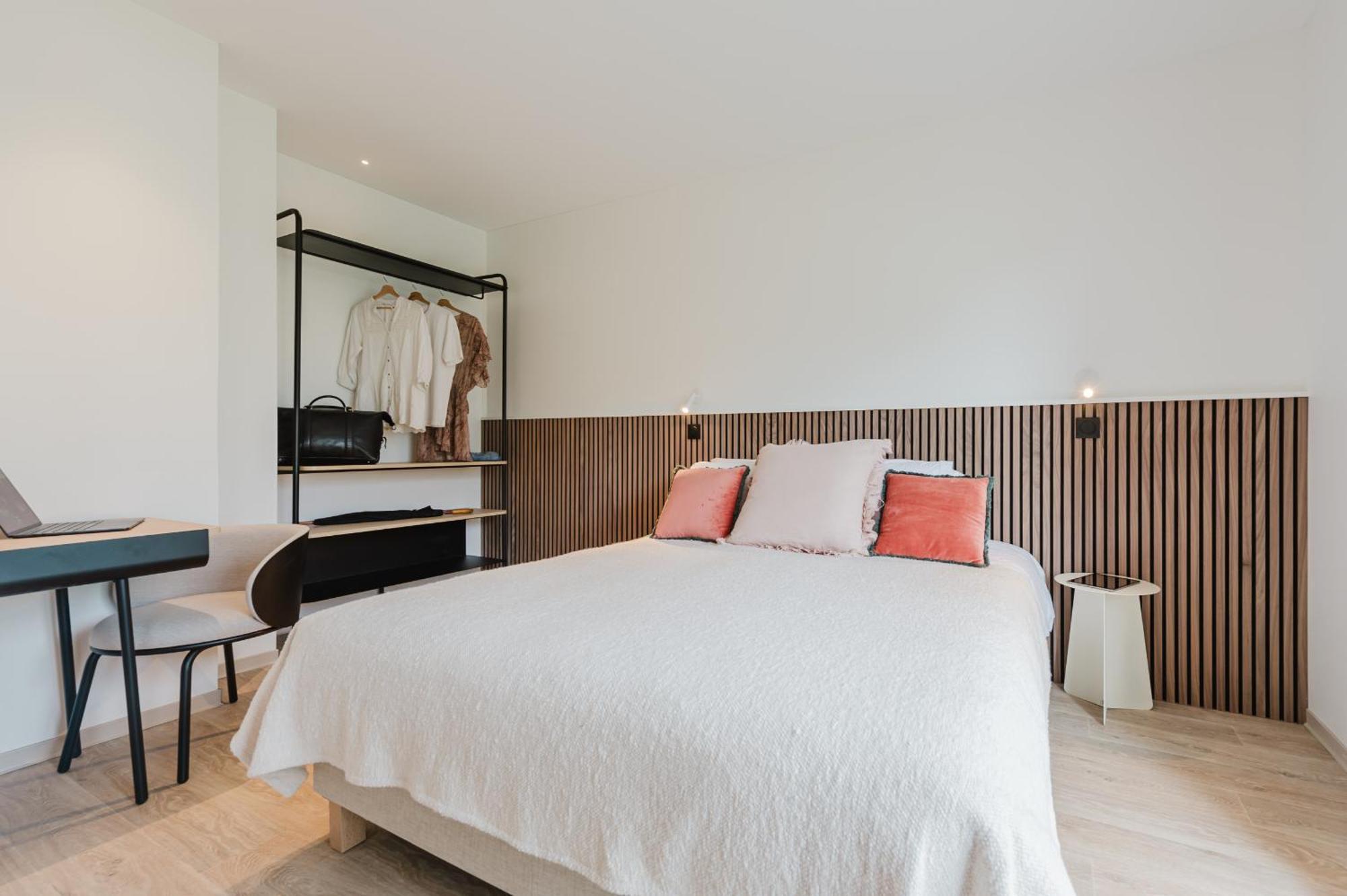 Neostelia Aparthotel *