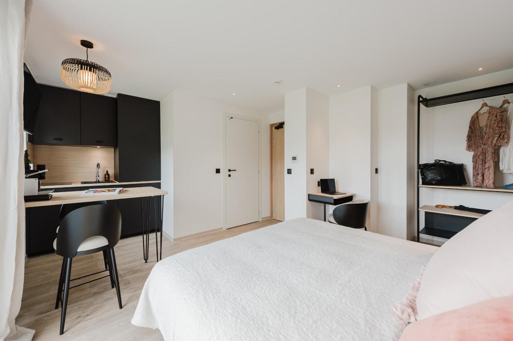 Aparthotel Neostelia *