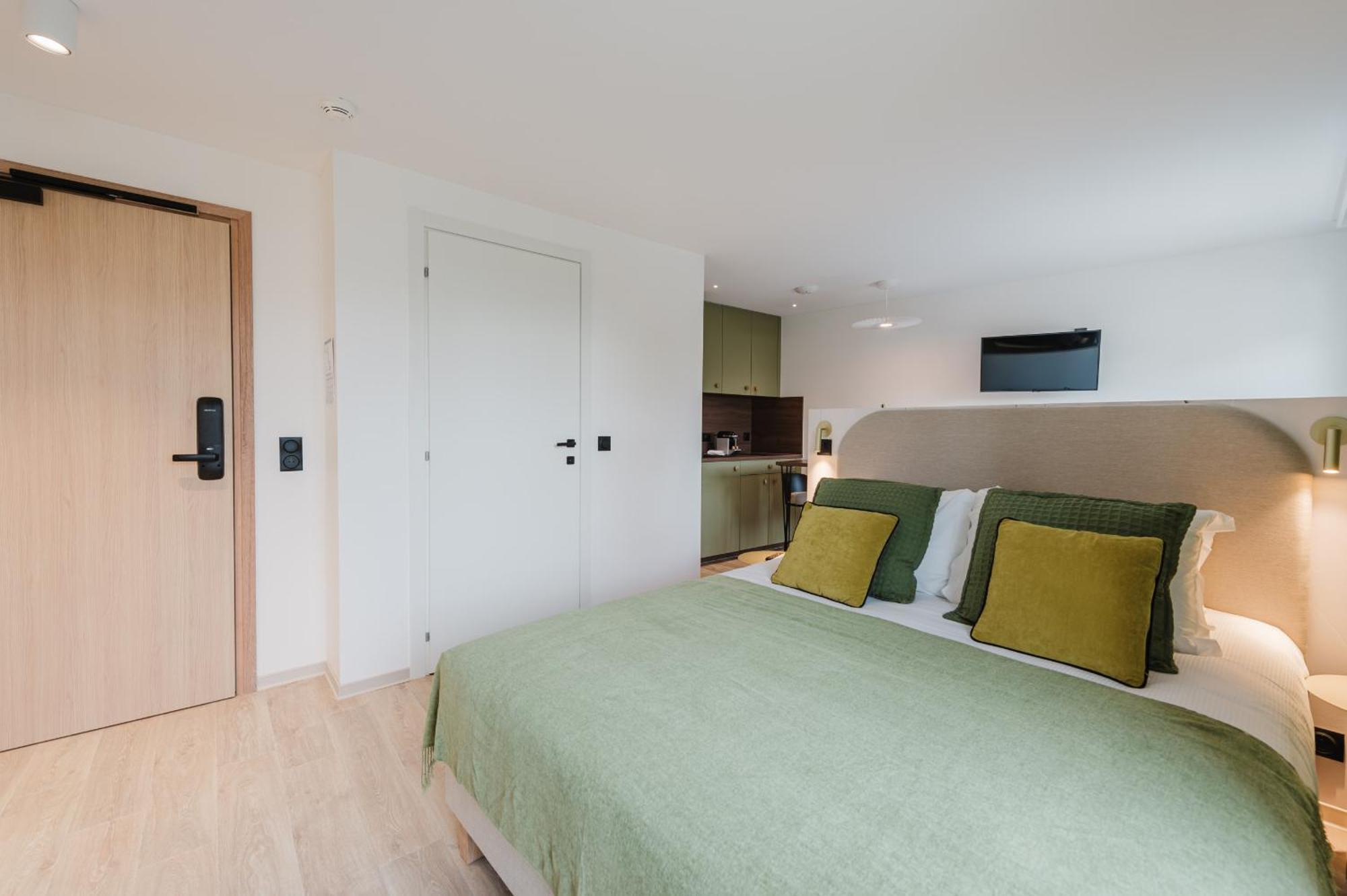 Neostelia Aparthotel *